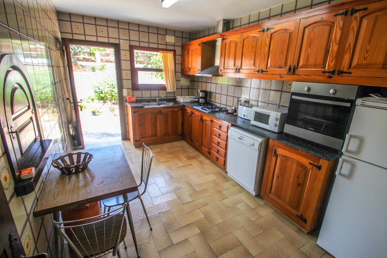 Fustera Pedros - Old-Style Country House In Бениса Екстериор снимка